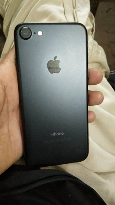 Apple iPhone 7 PTA Aproved
