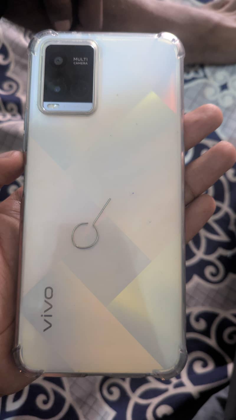 Vivo V21 6