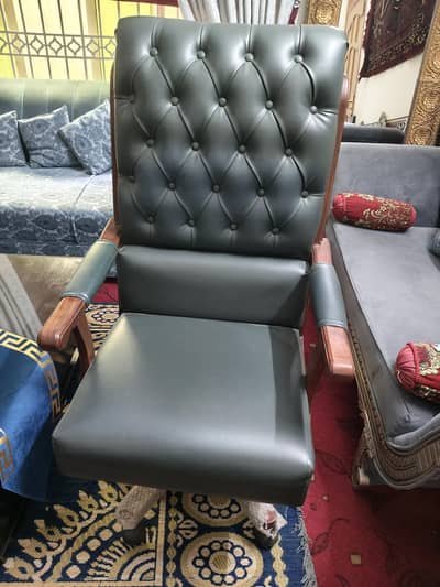 Executive chair for sale