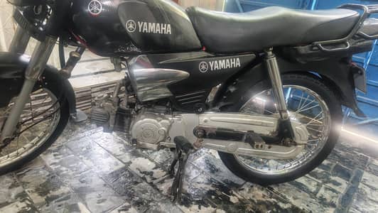 Yamaha junoon 100 ccc