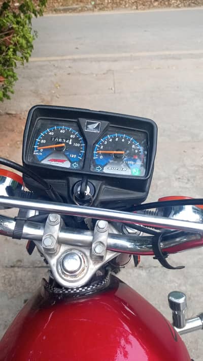21model 10/10 condition Islamabad number