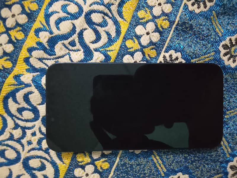 Apple iPhone 13 1