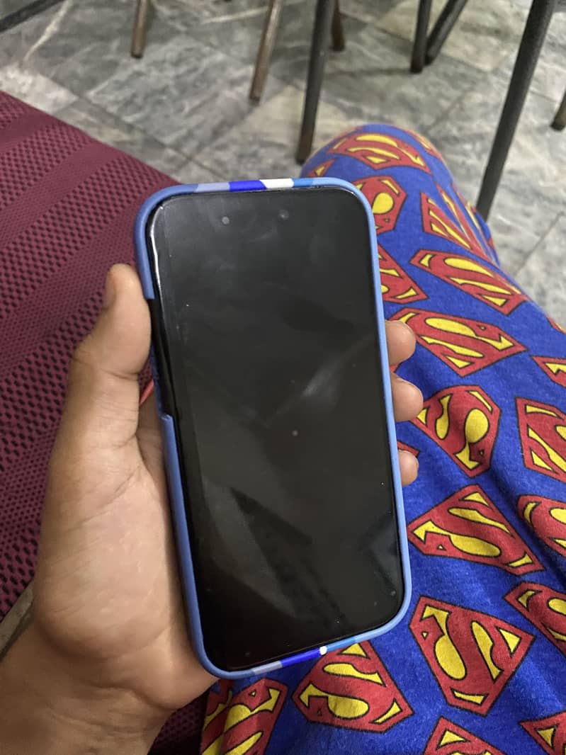 iPhone 14 Pro 4