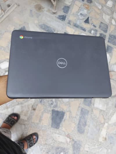 Dell Chromebook  4/32 Playstore Supported