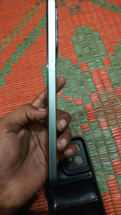 Redmi note 12.6. 128 10by9 condition complete Saman koi fault nhi
