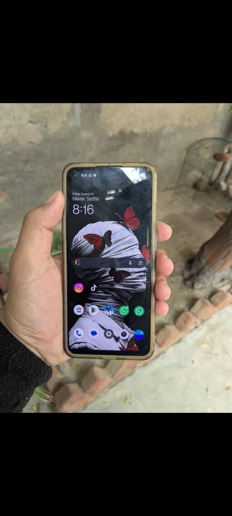 One Plus 8T 1