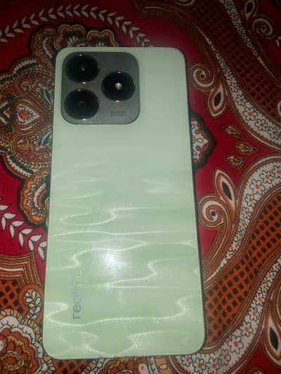 Realme C63