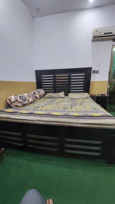 King bed and dresing and matres
