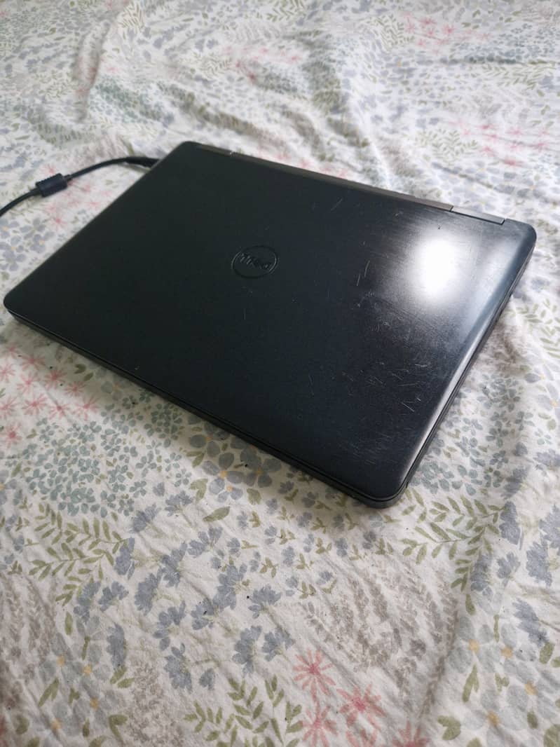 Dell Latitude E5440 1