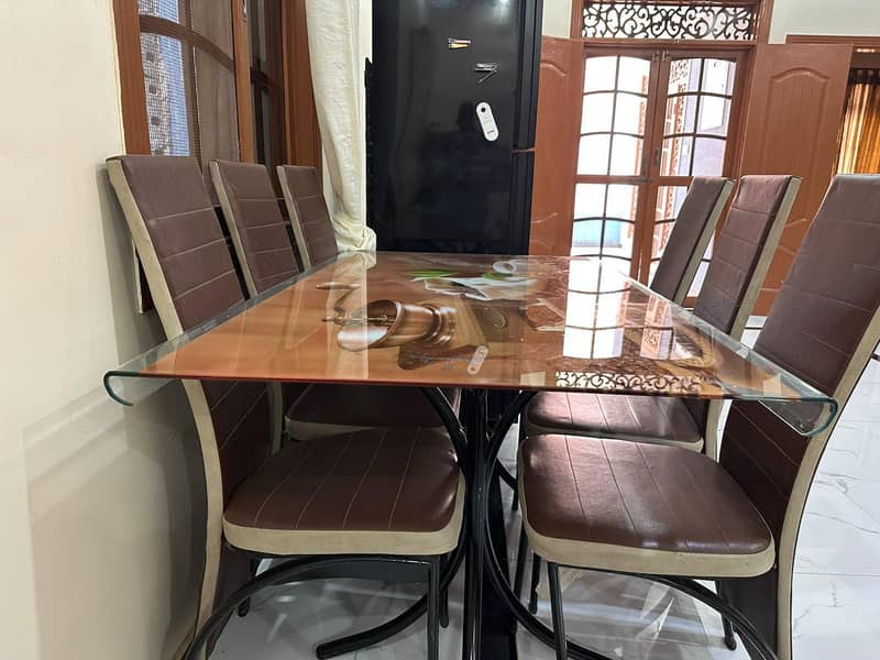 Dining Table for sell 0
