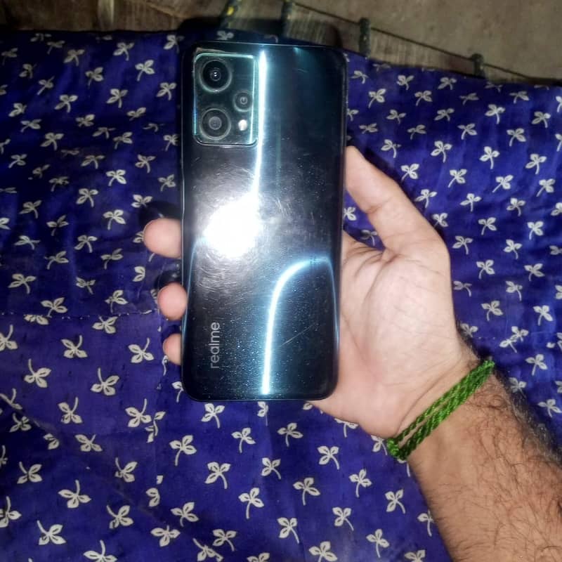 Realme 9 Pro 0