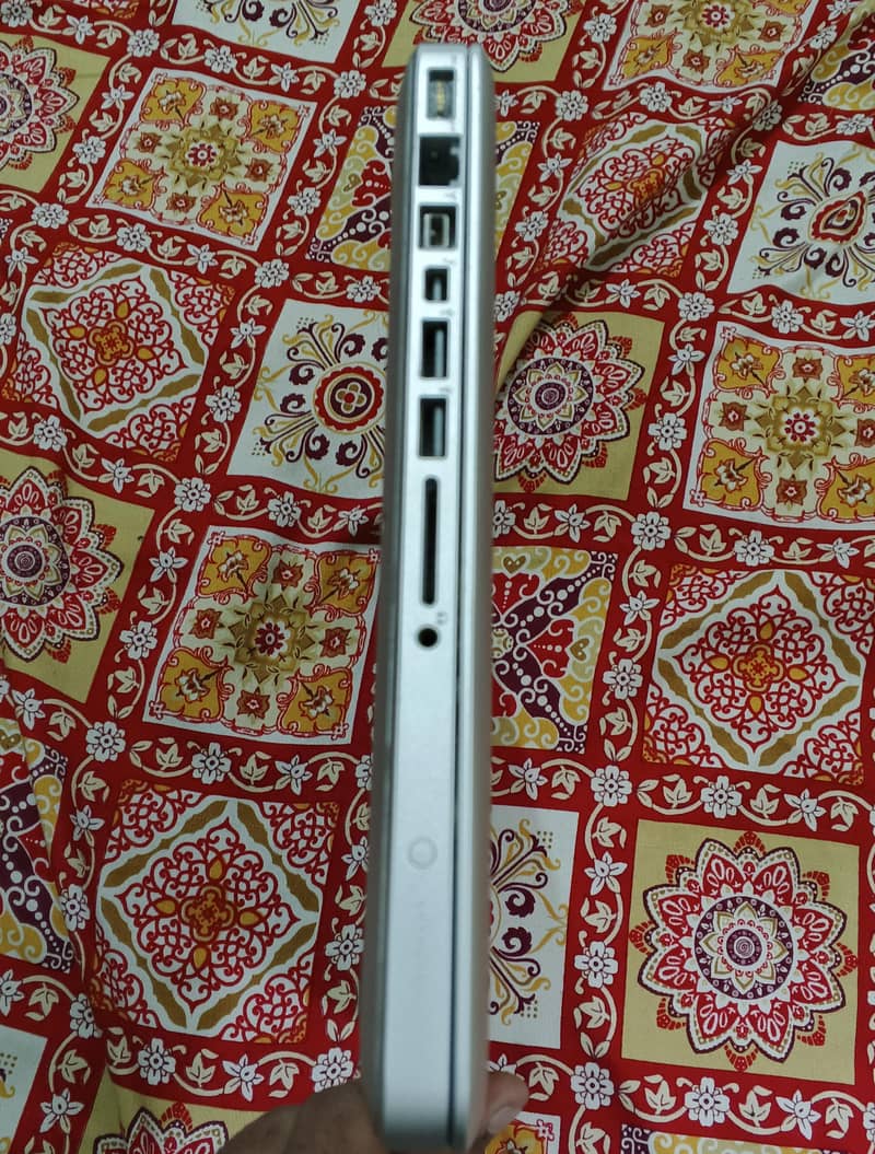 MacBook pro 2012 2