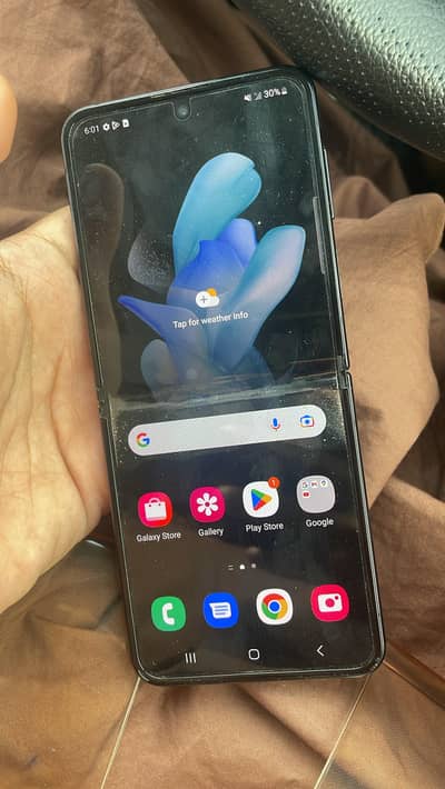 Samsung Mobile Z Flip 4