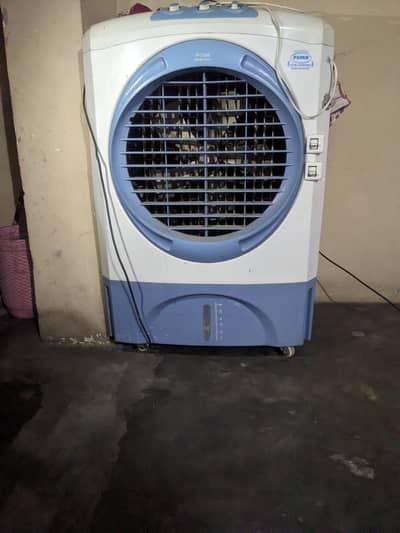 Air cooler and blower cooler