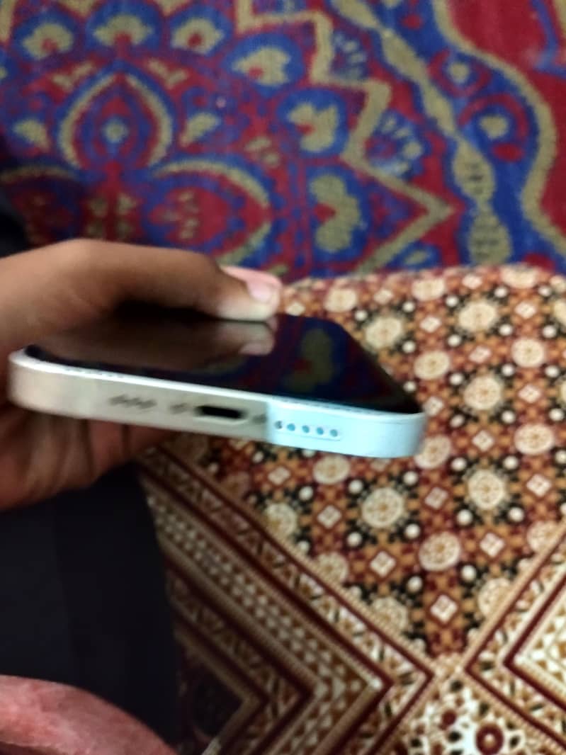 Apple iPhone 12 5