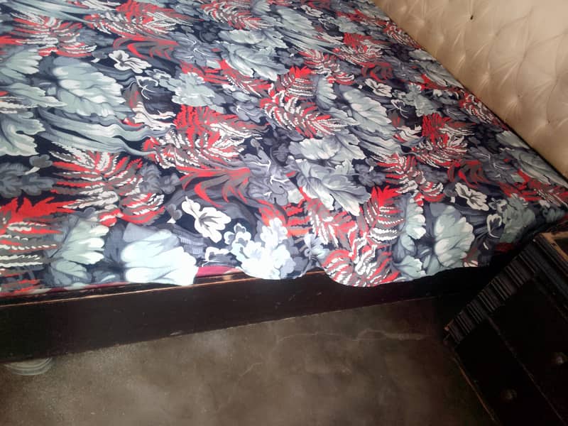 king size bed 2