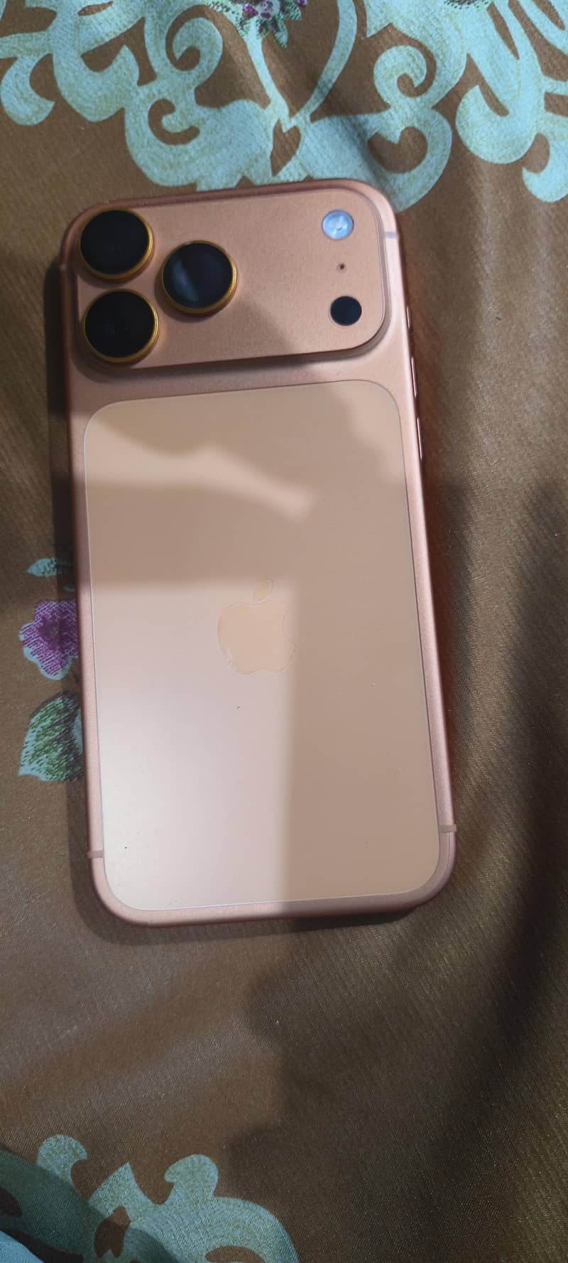 Apple iPhone 17 Pro Max 1