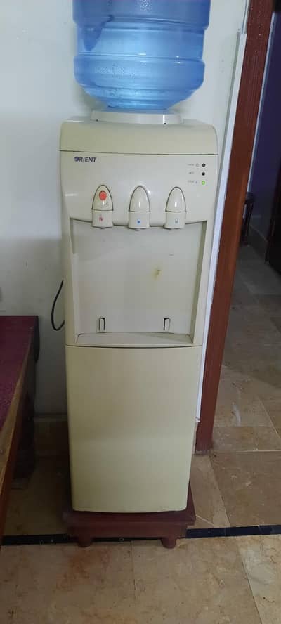 Orient Water dispanser || condition raf || all working argent sale