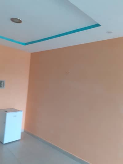 Bahria town empireheight2bed flate for rent