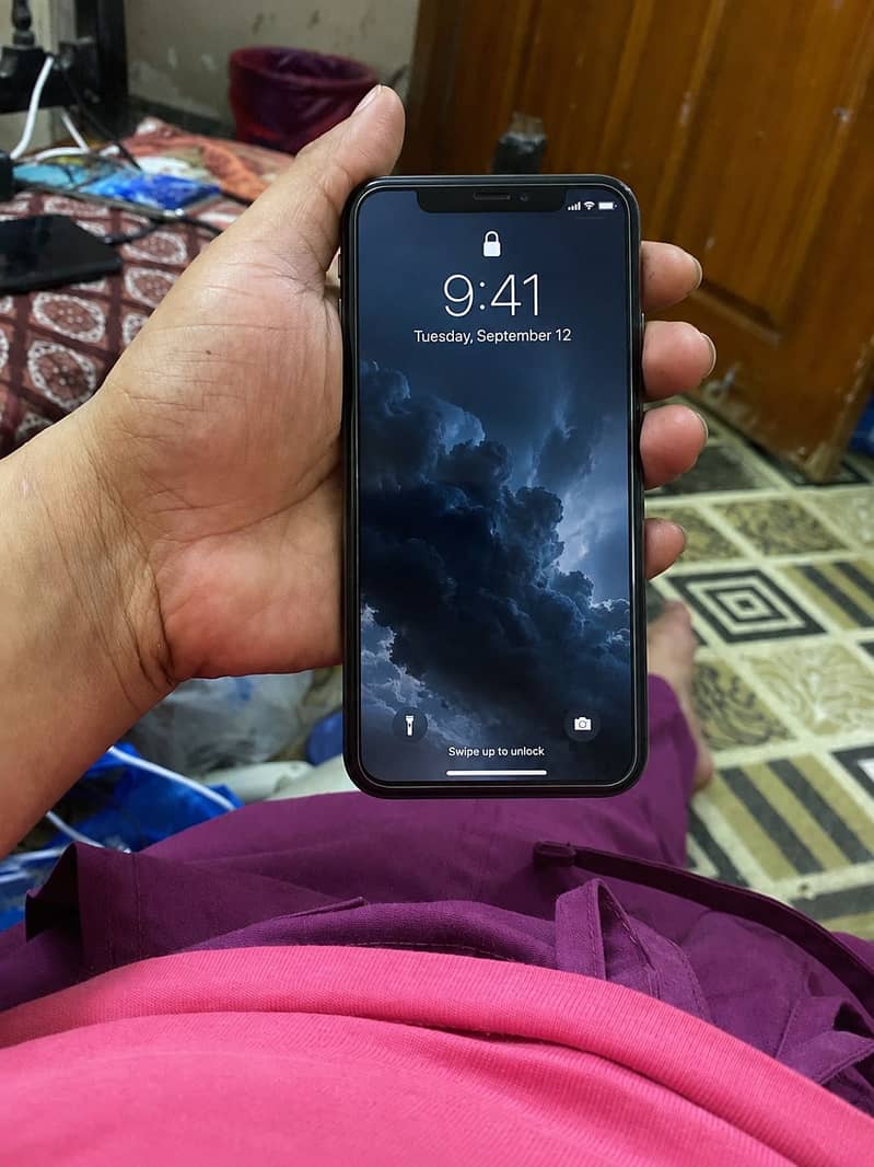 Apple iPhone X 1