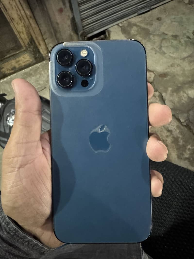 Apple iPhone 12 Pro Max 2