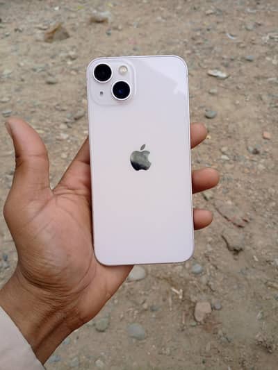 Apple iPhone 13
