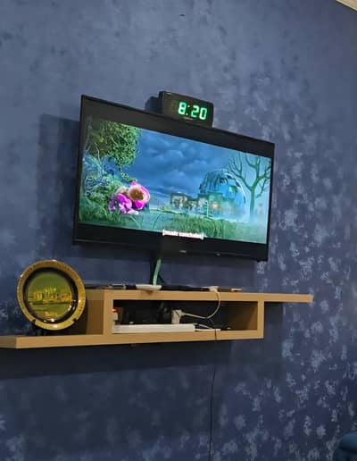 wall shelf for TV