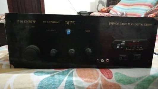 amplifier for sale. . new amplifier ha need for money