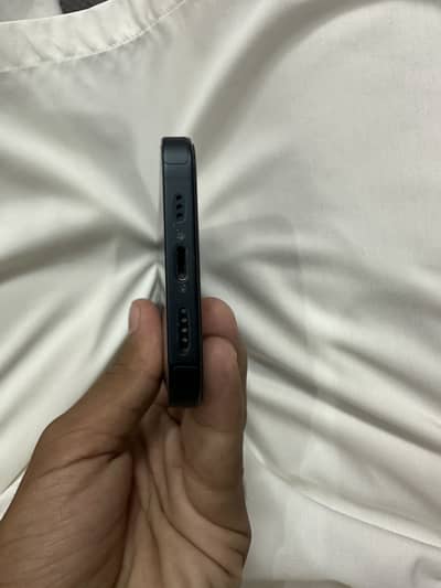 Apple iPhone 14 JV
