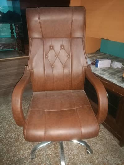 3 CHAIR