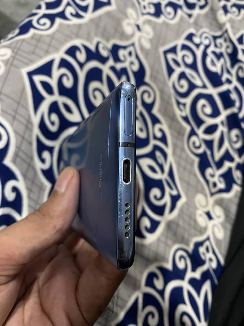One Plus 7T 4