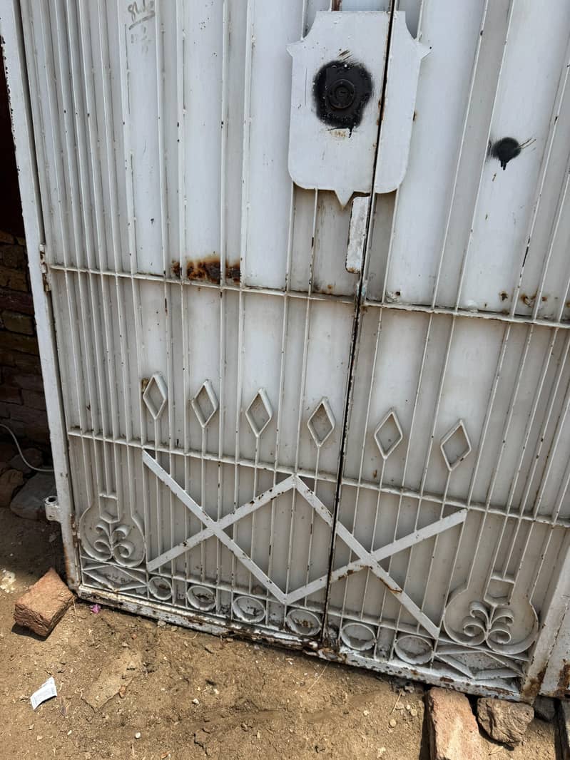 Used Iron Gate 2