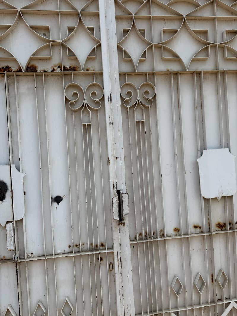 Used Iron Gate 5