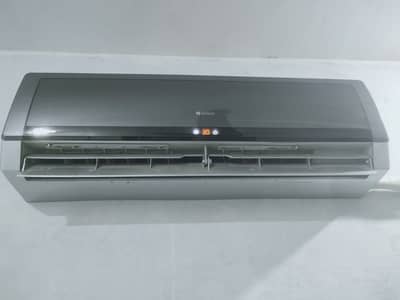 Gree inverter split AC 1 ton in good condition available. 03356281856