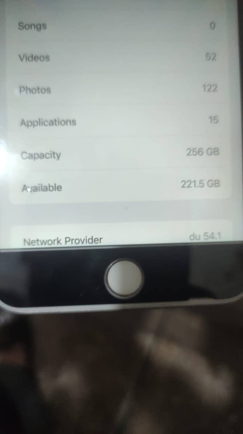 Apple iPhone 8 Plus 1