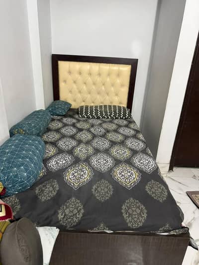 2 single bed