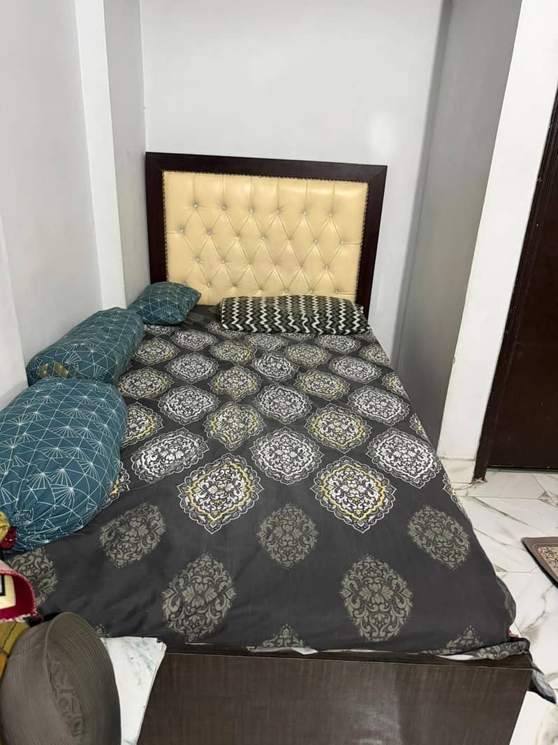 2 single bed 0