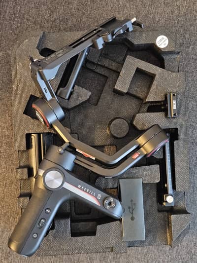 Zhiyun Weebill-S (Model CR110) 3-axis handheld gimbal stabilizer