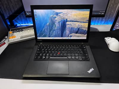 Lenovo ThinkPad T440 Affordable Study Laptop