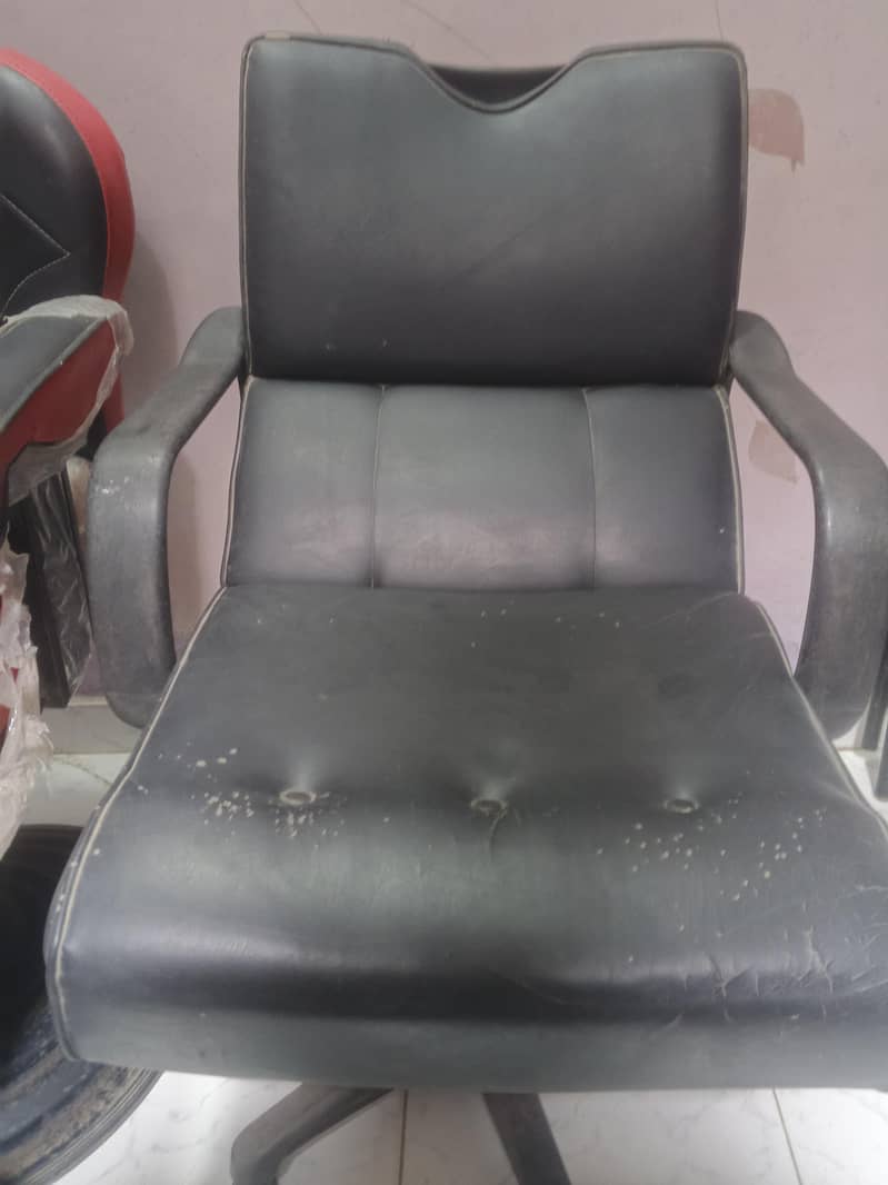 chair 0
