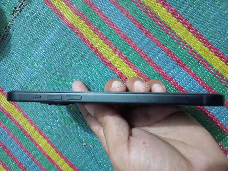 Apple iPhone 15 plus 1