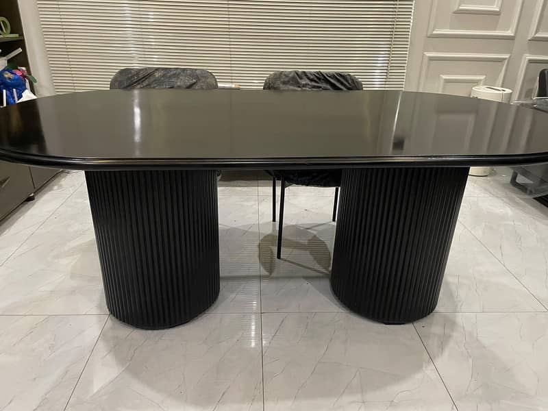 Dining table 7