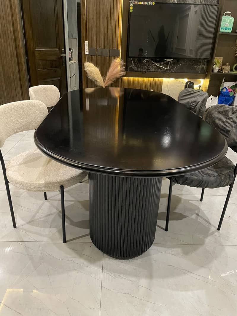 Dining table 9