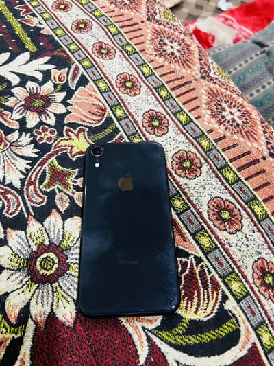 Apple iPhone XR