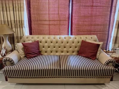 Leather upholstery sofa set