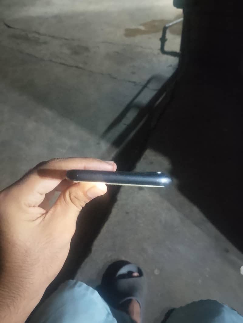 Apple iPhone 11 2