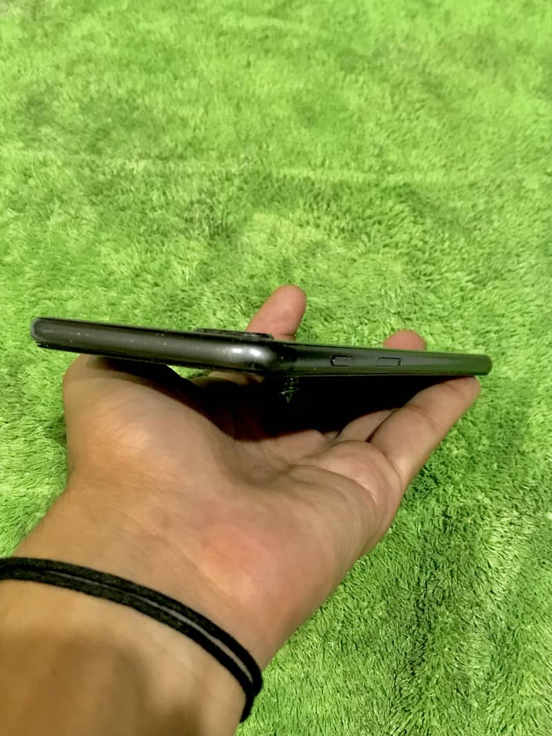 iPhone 8 Plus 1
