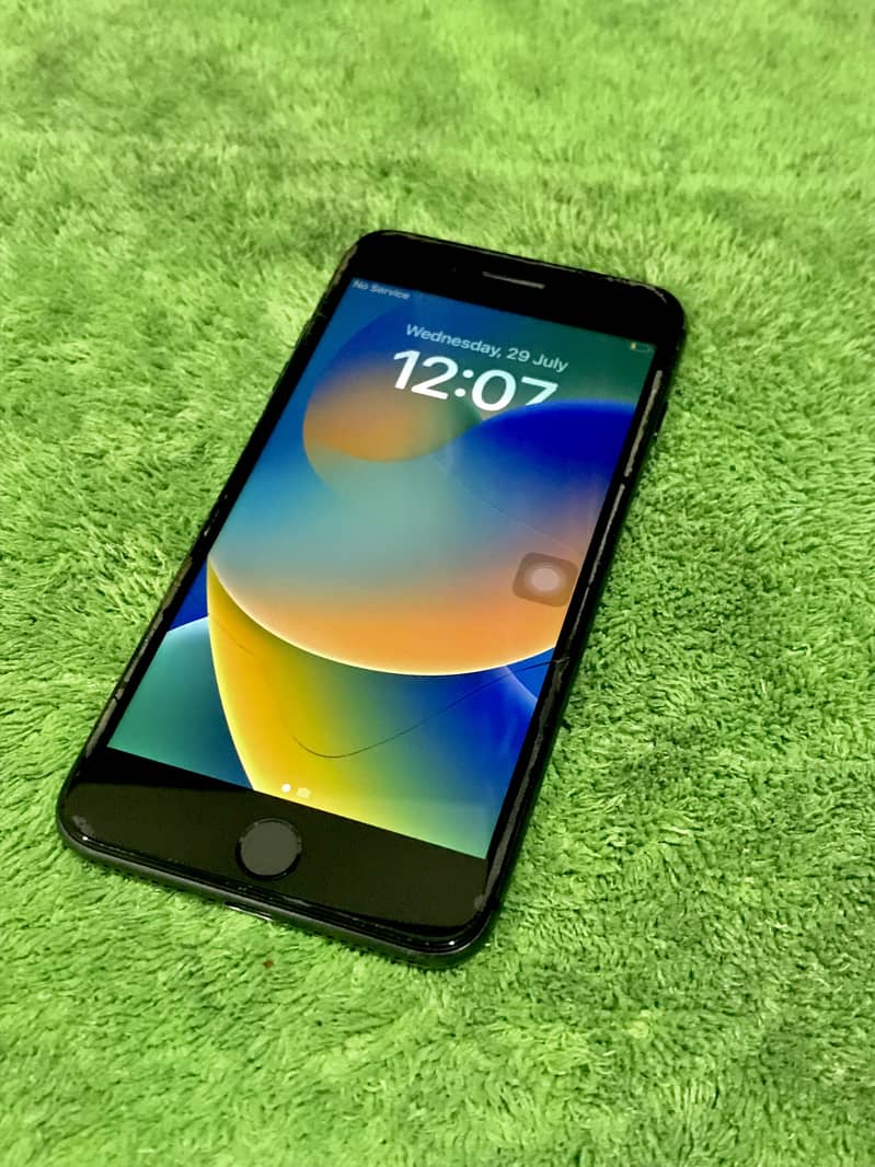 iPhone 8 Plus 3