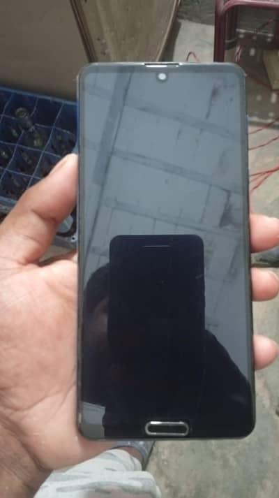 Sharp Aquos R5G