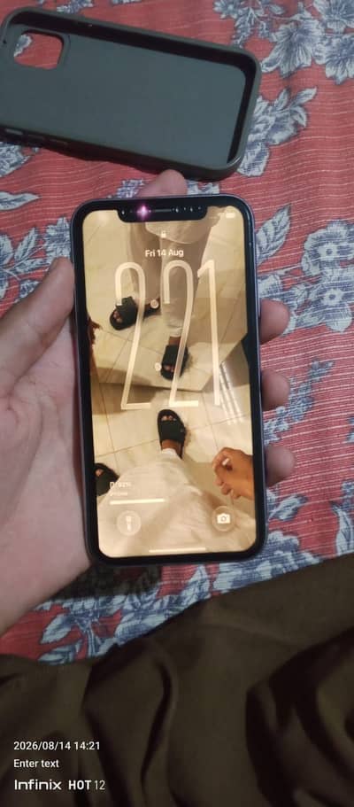 Apple iPhone 11 all okay no single issu 10/99.9 condition